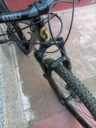 Bicicleta Scott de carbono