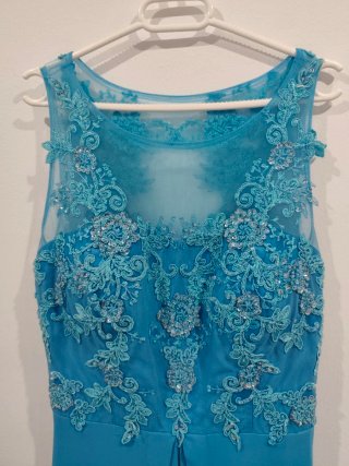 Vestido largo fiesta pedrería azul turquesa