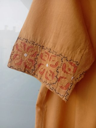 Blusa bordada mostaza Talla XL-XXL