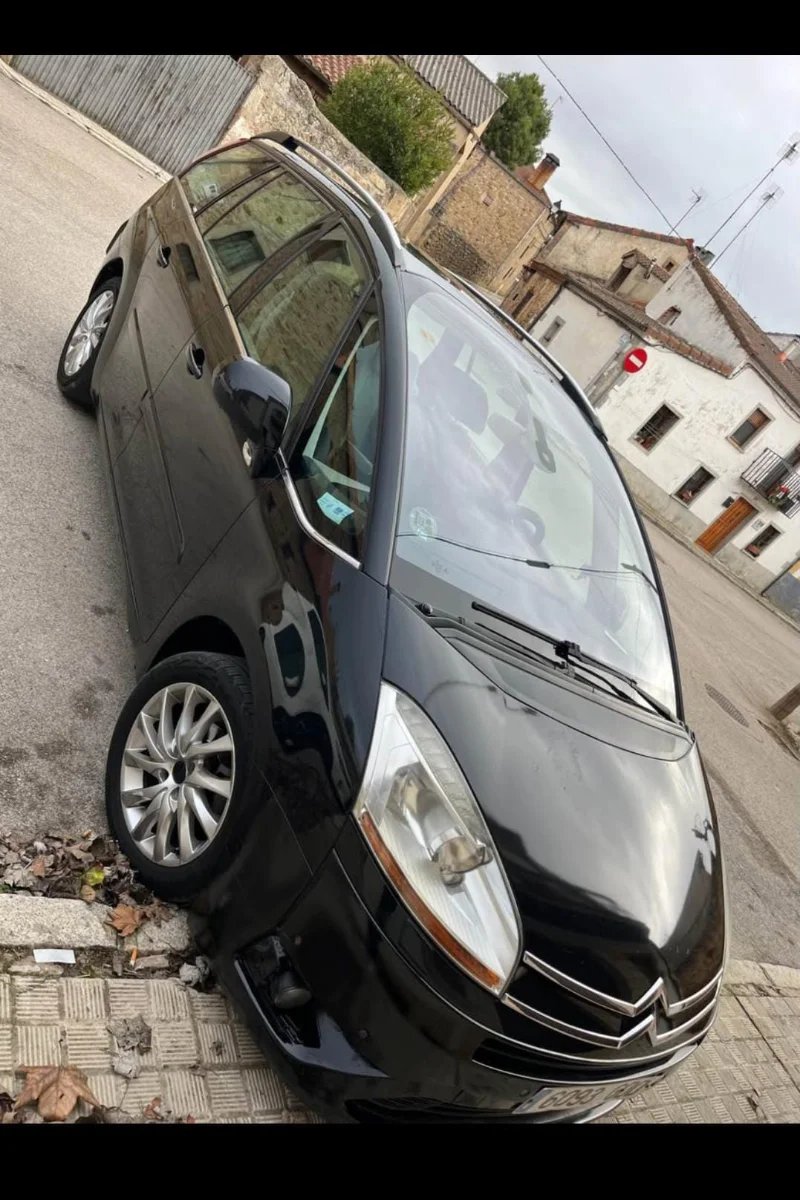 Citroen C4 Picasso 2008 - foto 1