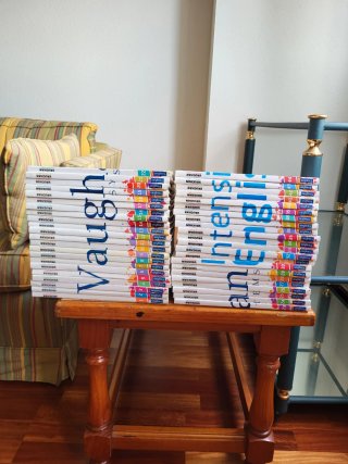 Colección Vaughan Intensive English (44 libros)