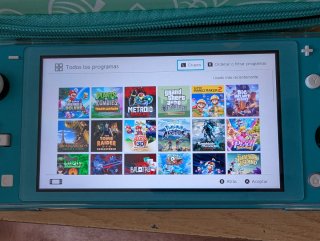 Nintendo Switch Lite Verde + 50 Juegos