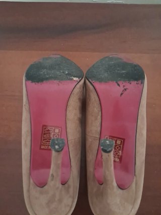 Tacones aguja marrones talla 40