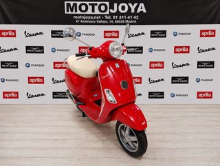 Vespa LX 125 Roja y Beige