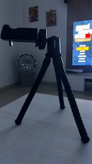 Trípode flexible Prozis con nivel