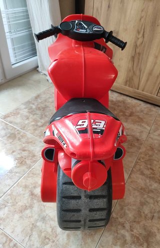 Moto correpasillos XL Márquez 93