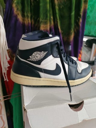 Nike Air Jordan Azul y Blanco