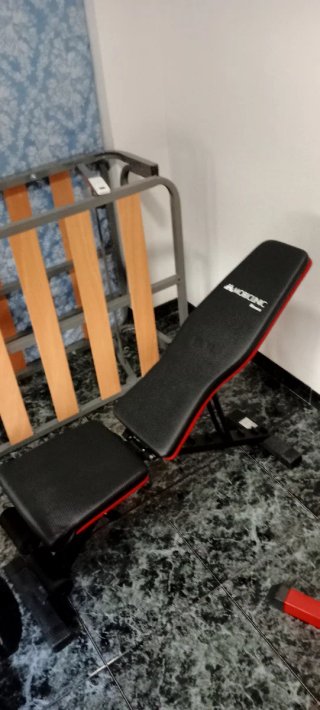 Banco de musculación ajustable