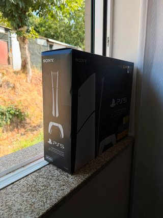 PlayStation 5 Slim Digital Edition 825 GB – Como Nova - Garantia
