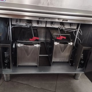 Freidora 2 cubas 20+ 20 litros con mueble REPAGAS.