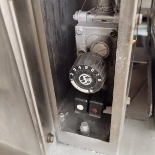 Freidora 2 cubas 20+ 20 litros con mueble REPAGAS.
