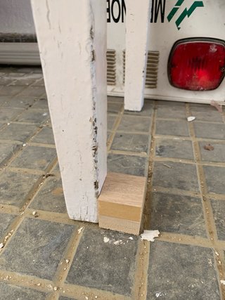 Mesita auxiliar madera antigua