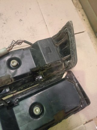Pilotos Traseros Porsche 944
