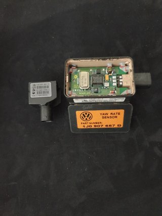 Sensor ESP VW Audi 1J0 907 657 B