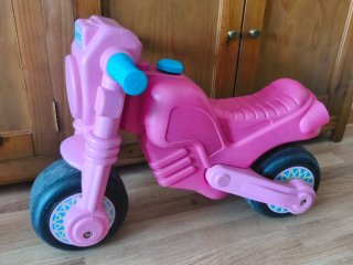 Moto correpasillos rosa Molto 1-3 años