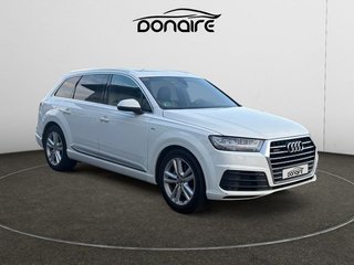 Audi Q7 Black line ed 3.0 TDI quattro tiptronic