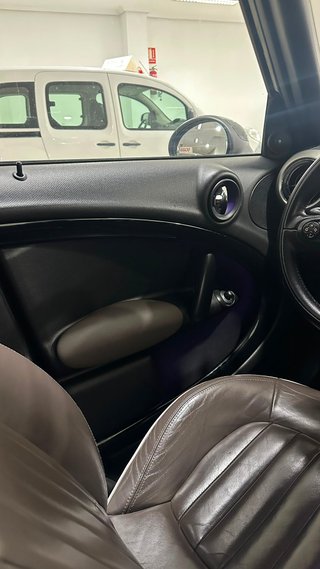 MINI Countryman 2012
