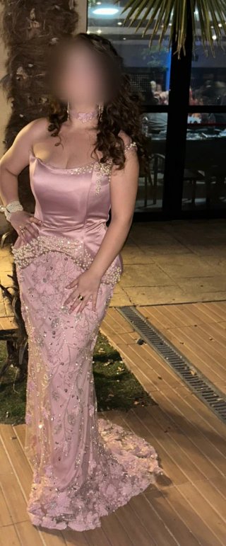 Vestido de boda rosa largo floreado