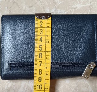 Cartera monedero de piel azul marino