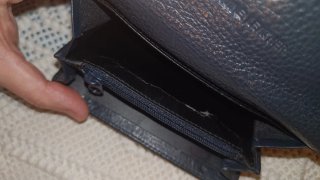 Cartera monedero de piel azul marino