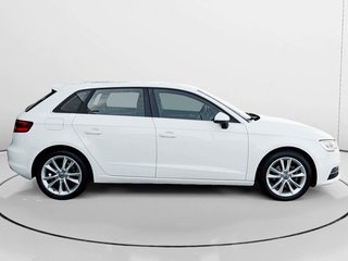 Audi A3 Sportback Advanced 1.6 TDI clean diesel 81 kW (110 CV)