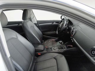 Audi A3 Sportback Advanced 1.6 TDI clean diesel 81 kW (110 CV)