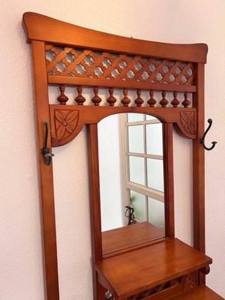 Mueble de entrada con espejo y cajón