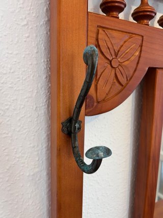 Mueble de entrada con espejo y cajón