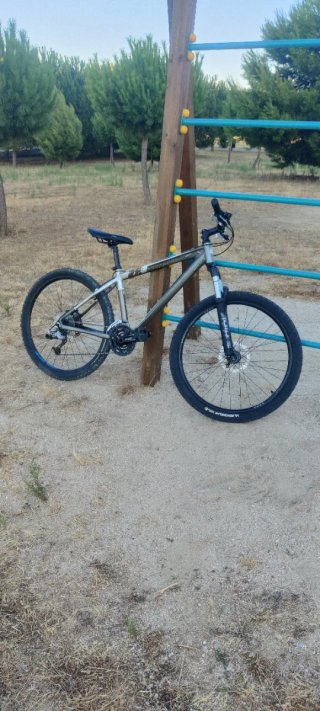 Bicicleta Rockrider 8.1 Aluminio