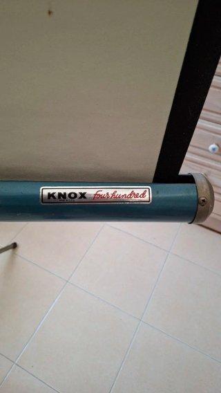 Pantalla de cine Knox Four Hundred