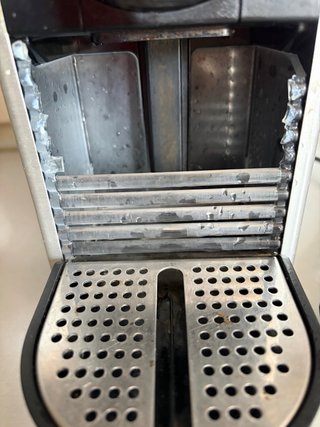 Cafetera Nespresso DeLonghi Pixie Clips