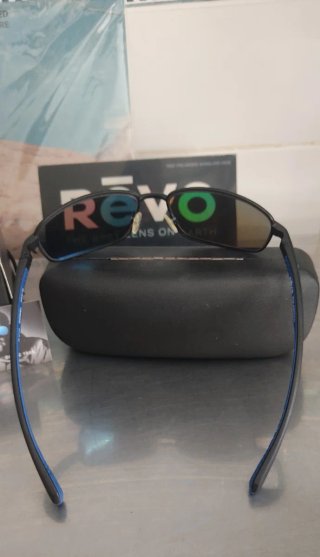 Gafas de sol Revo negras y azules