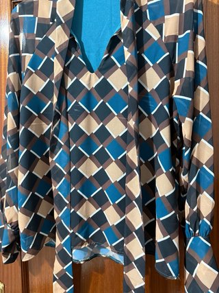 Camisa estampada talla única con lazo