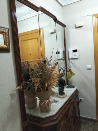 Recibidor Clásico Elegante Madera y Mármol,clásico