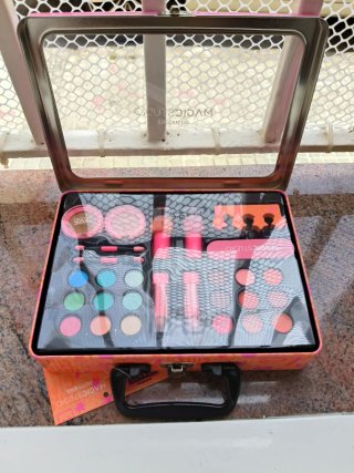 Maletín Maquillaje Magic Studio Niñas