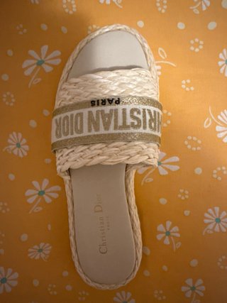 Sandalias Dior talla 41. Usadas solo una vez.