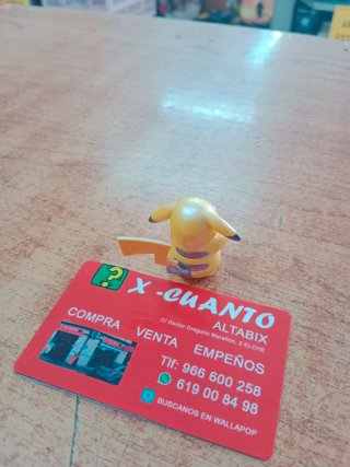 FIGURA NINTENDO POKÉMON PIKACHU