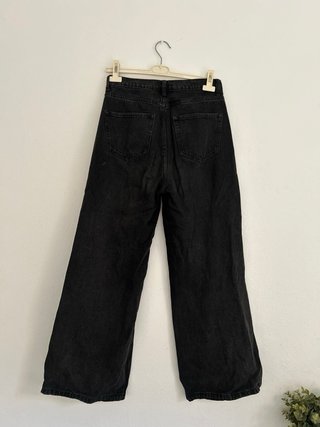 Pantalón vaquero ancho negro Parfois