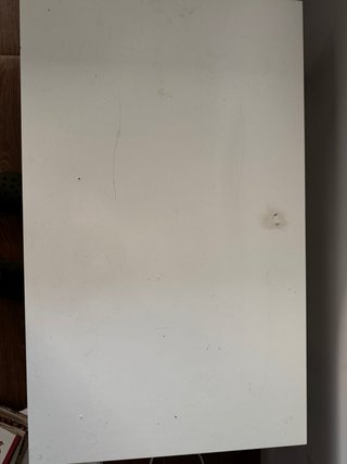 Mesa salón auxiliar blanca con estante SE REGALA