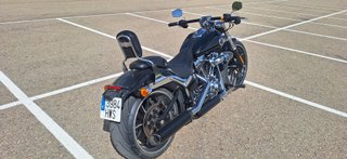 Vendo Harley-Davidson Breakout