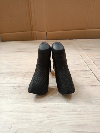 Mandos de freno y cambio Dura-Ace ST-R9150 Di2