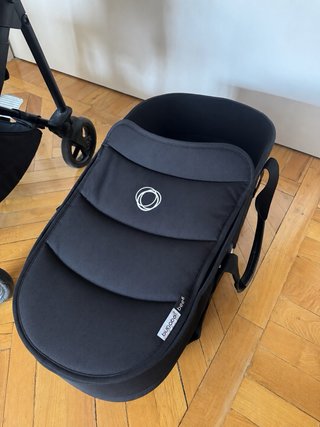 Carrito Bugaboo Bee 6 negro con silla y capazo