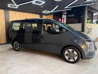Hyundai Staria 2.2 CRDI Maxx 9S