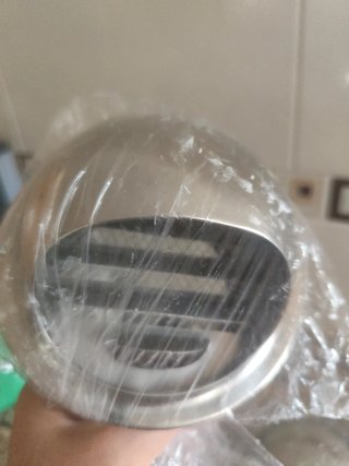 Salida de humos/ventilación tengo 2 10€ cada uno
