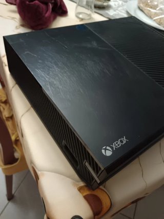 Xbox One 500GB + Controller Nero