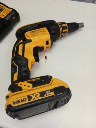 Taladro Pladur DeWalt + Cargador