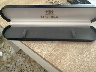 Reloj Festina Dorado y Plateado