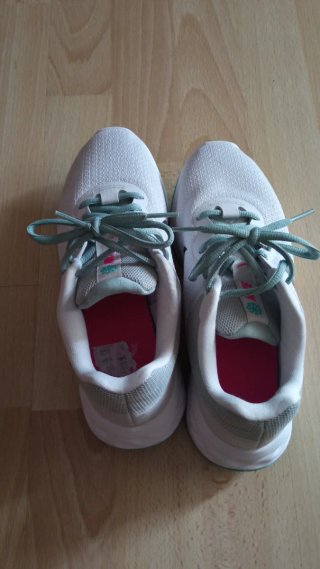 Zapatillas Nike Mujer Blancas y Turquesa