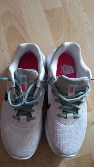 Zapatillas Nike Mujer Blancas y Turquesa