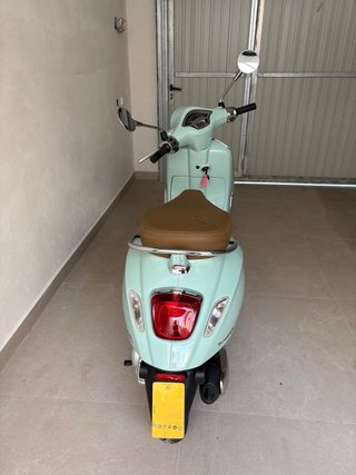 Vespa Primavera 49cc Verde Agua